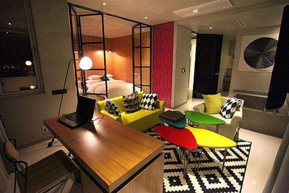 Hotel The Designers Hongdae Сеул Экстерьер фото